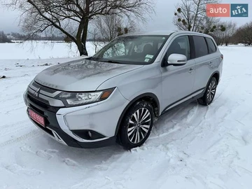 Авто Mitsubishi Outlander 2019 № 8437753