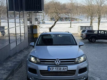 Авто Volkswagen Touareg 2013 № 8437765