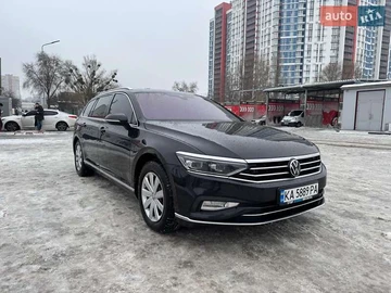 Авто Volkswagen Passat 2021 № 8437793