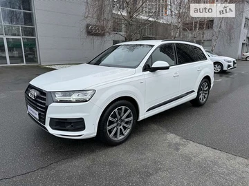 Авто Audi Q7 2016 № 8437835