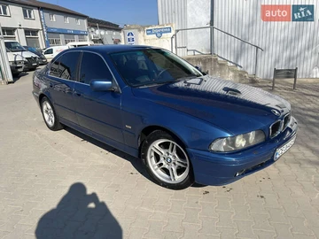 Авто BMW 5 Series 2000 № 8438034