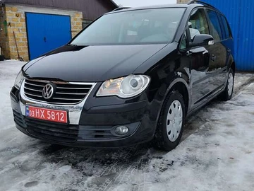 Авто Volkswagen Touran 2008 № 8438104