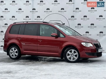 Авто Volkswagen Touran 2009 № 8438216