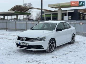 Авто Volkswagen Jetta 2016 № 8438229