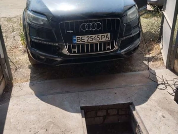 Авто Audi Q7 2011 № 8438349