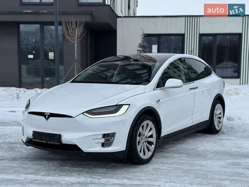 Авто Tesla Model X 2018 № 8438422