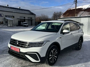 Авто Volkswagen Tiguan 2023 № 8438426