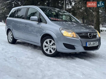 Авто Opel Zafira 2011 № 8438848