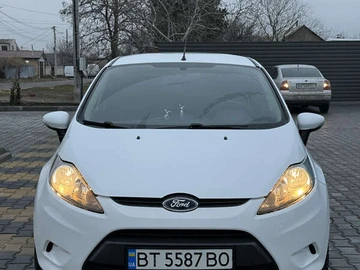 Авто Ford Fiesta 2011 № 8438849