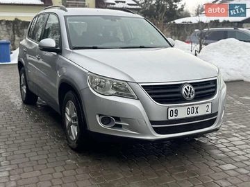 Авто Volkswagen Tiguan 2008 № 8438874