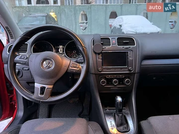 Авто Volkswagen Golf 2012 № 8438957