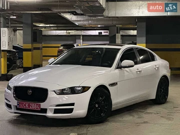 Авто Jaguar Xe 2016 № 8439057