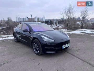 Авто Tesla Model 3 2019 № 8439206
