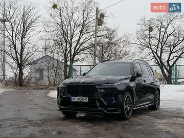 Авто BMW X7 2022 № 8439321