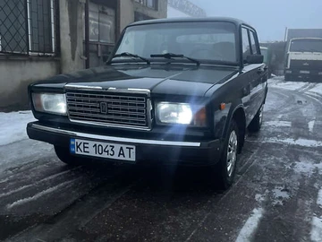 Авто ВАЗ 2107 2005 № 8439333