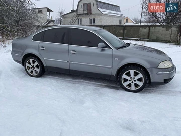 Авто Volkswagen Passat 2001 № 8439349