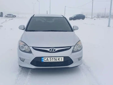 Авто Hyundai I30 2011 № 8439483