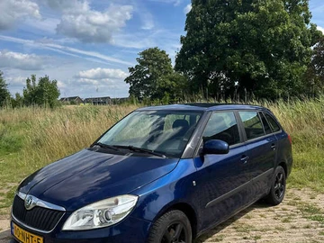 Авто Skoda Fabia 2010 № 8439484