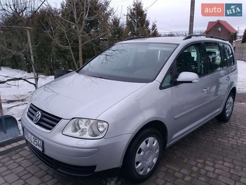 Авто Volkswagen Touran 2005 № 8439485