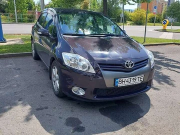 Авто Toyota Auris 2010 № 8439584
