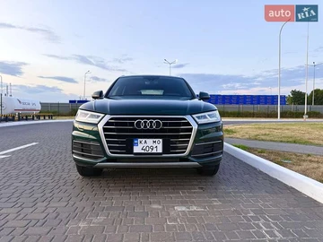 Авто Audi Q5 2018 № 8439806