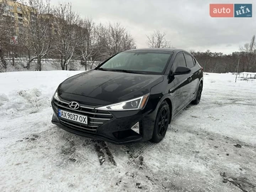 Авто Hyundai Elantra 2020 № 8439815