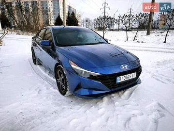 Авто Hyundai Elantra 2020 № 8439997
