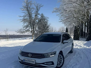 Авто Volkswagen Passat 2021 № 8440010
