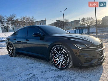 Авто Volkswagen Arteon 2018 № 8440022