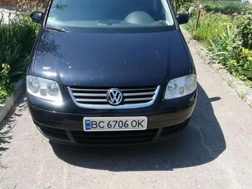 Авто Volkswagen Touran 2006 № 8440049