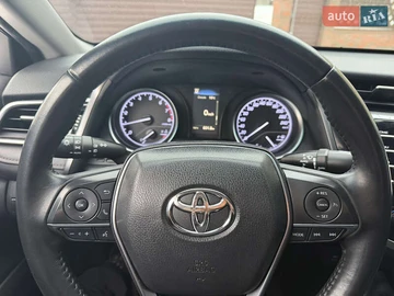 Авто Toyota Camry 2018 № 8440135