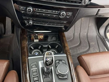 Авто BMW X5 2015 № 8440152