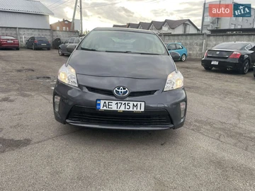 Авто Toyota Prius 2015 № 8440331