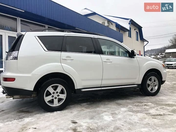 Авто Mitsubishi Outlander 2011 № 8440349