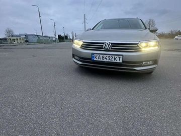 Авто Volkswagen Passat 2017 № 8440376