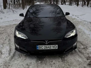 Авто Tesla Model S 2018 № 8440390