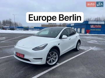 Авто Tesla Model Y 2024 № 8440418