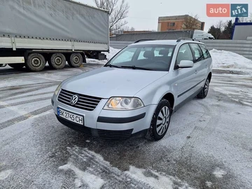 Авто Volkswagen Passat 2002 № 8440437