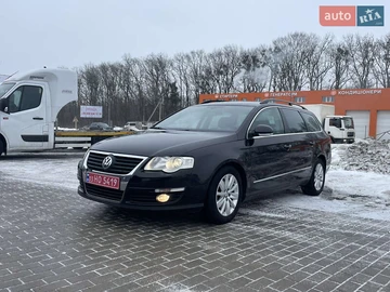Авто Volkswagen Passat 2010 № 8440471
