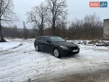 Авто BMW 5 Series 2004 № 8440473