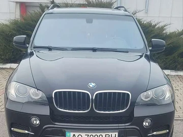 Авто BMW X5 2010 № 8440543