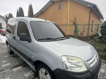 Авто Citroen Berlingo 2003 № 8440791