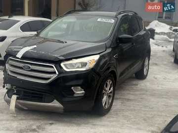 Авто Ford Escape 2017 № 8441000