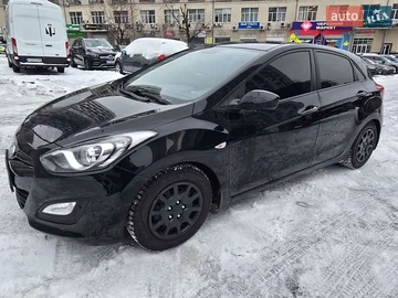 Авто Hyundai I30 2013 № 8441004
