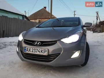 Авто Hyundai Elantra 2012 № 8441014