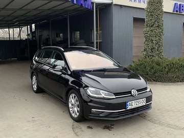 Авто Volkswagen Golf 2017 № 8441043
