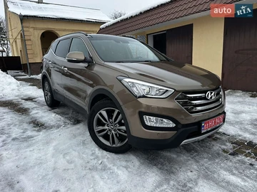 Авто Hyundai Santa Fe 2014 № 8441141