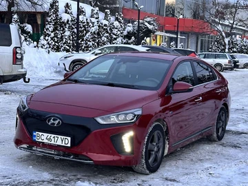 Авто Hyundai Ioniq 2018 № 8441563