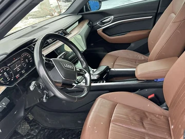 Авто Audi E-Tron 2022 № 8441729