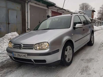 Авто Volkswagen Golf 2001 № 8441913